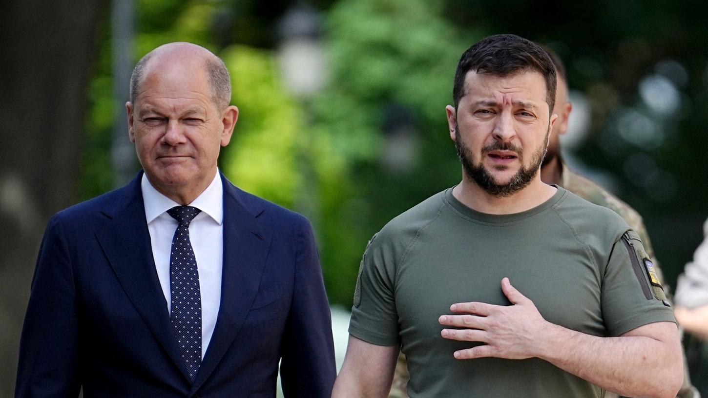 Bundeskanzler Olaf Scholz ist im Juni in die Ukraine gereist und hat den ukrainischen Präsidenten Wolodymyr Selenskyj getroffen.
