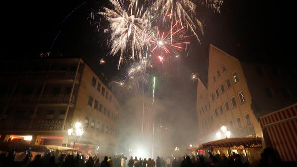 Immer wieder wurden Raketen aus der Fußgängerzone abgefeuert.