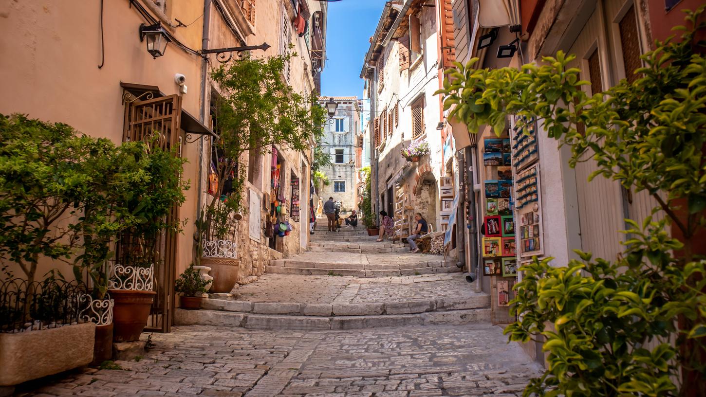 Urlaub in Kroatien wird für deutsche Touristen in diesem Jahr leichter. Urlaub in Kroatien wird für deutsche Touristen in diesem Jahr leichter.