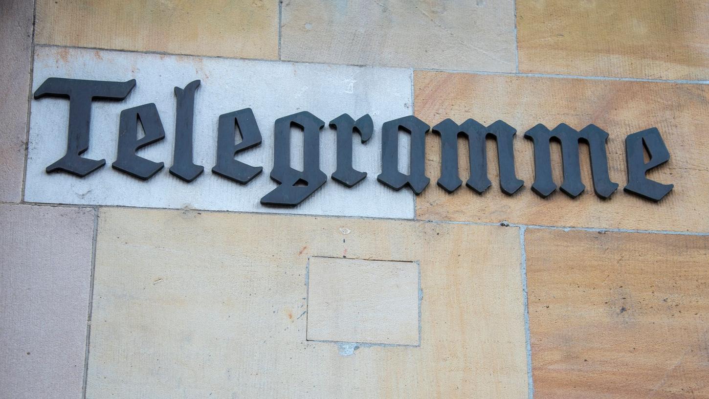 Die Deutsche Post hat ihren Telegramm-Service zum Jahresende eingestellt - einige haben noch ihre letzte Chance genutzt.