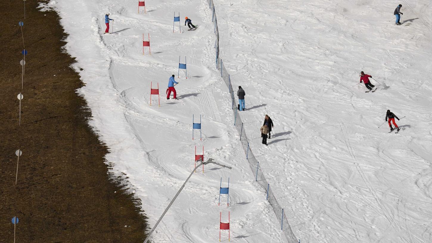 Wintersportler müssen in dieser Saison besonders gut aufpassen. Wintersportler müssen in dieser Saison besonders gut aufpassen.