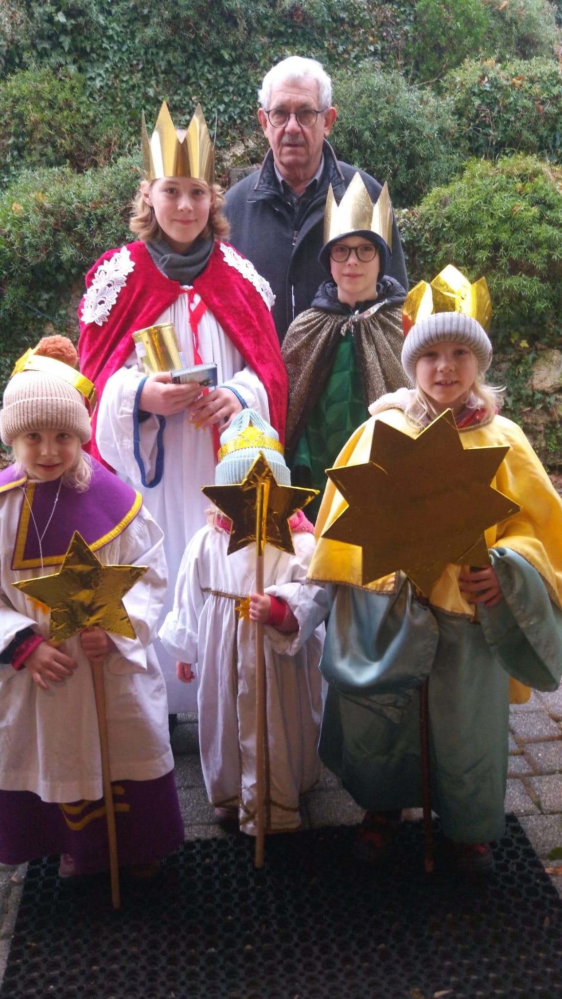 Faszination Sternsinger von acht bis 73 Jahren: Senior aus Franken ...