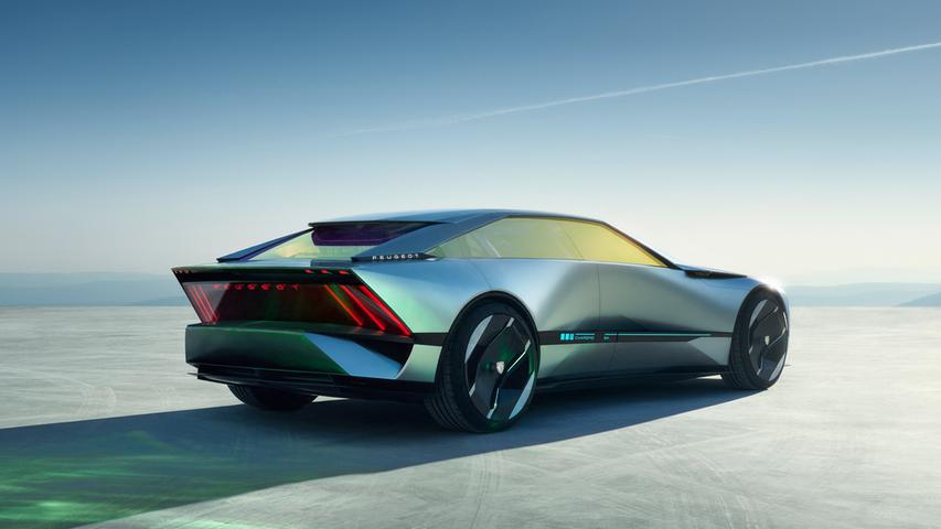 Peugeot Inception Concept: Vorbereitet aufs autonome Fahren.