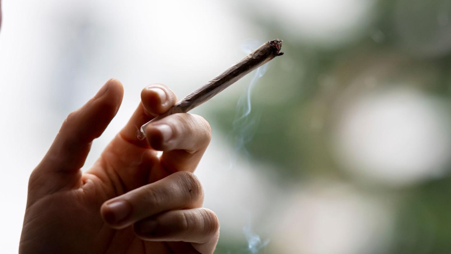 Die Ampel-Parteien wollen Cannabis zu Genusszwecken 2023 legalisieren.