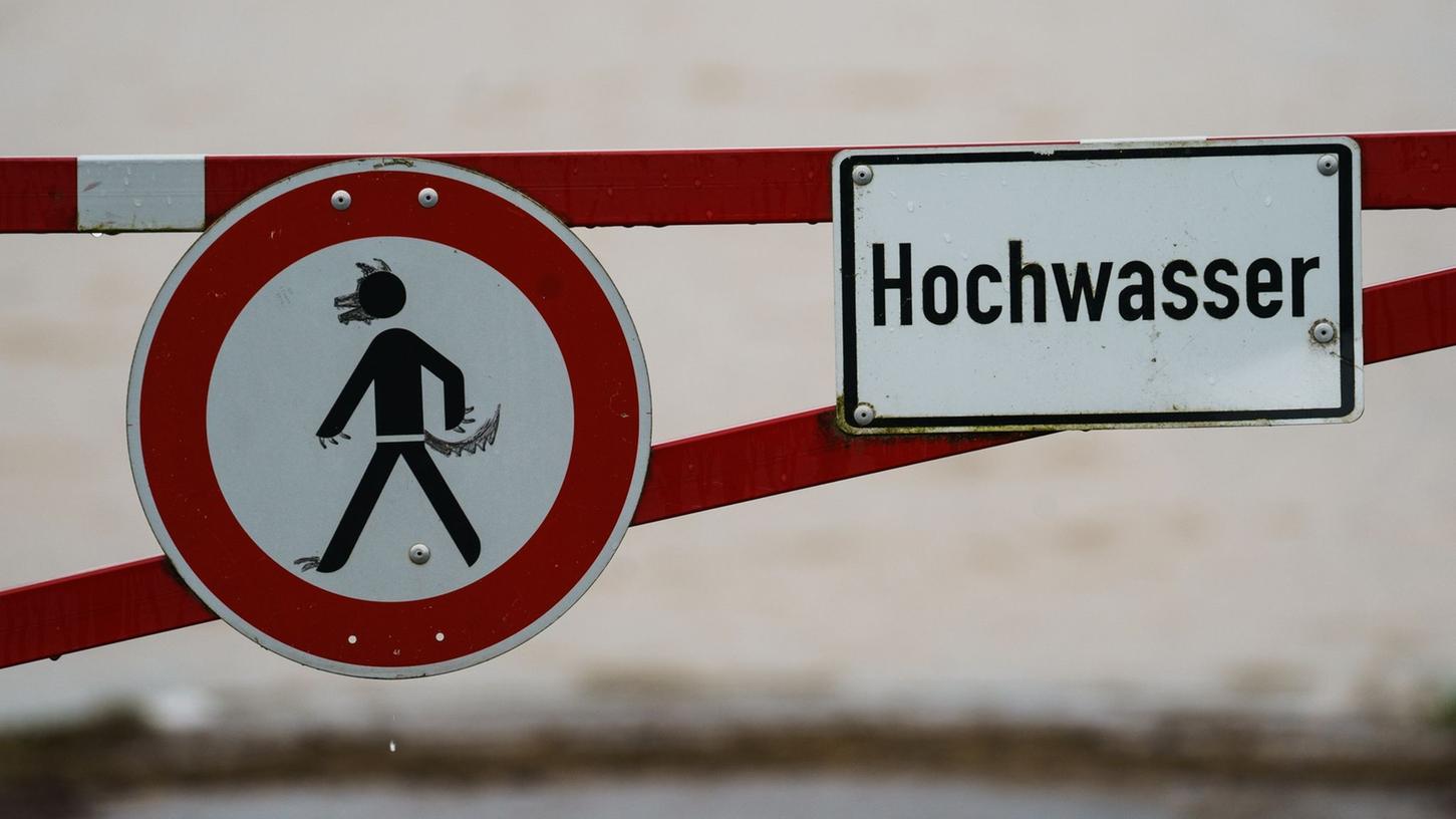 Der Rezatparkplatz in Ansbach könnte in den kommenden Stunden gesperrt werden.