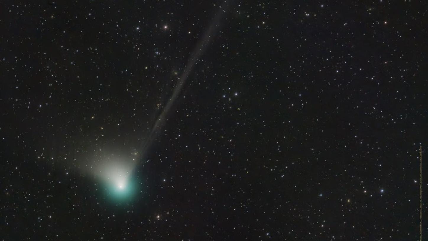 Ein ganz selter Anblick: Der Komet C/2022 E3 (ZTF) kommt nur alle rund 50.000 Jahre vorbei.