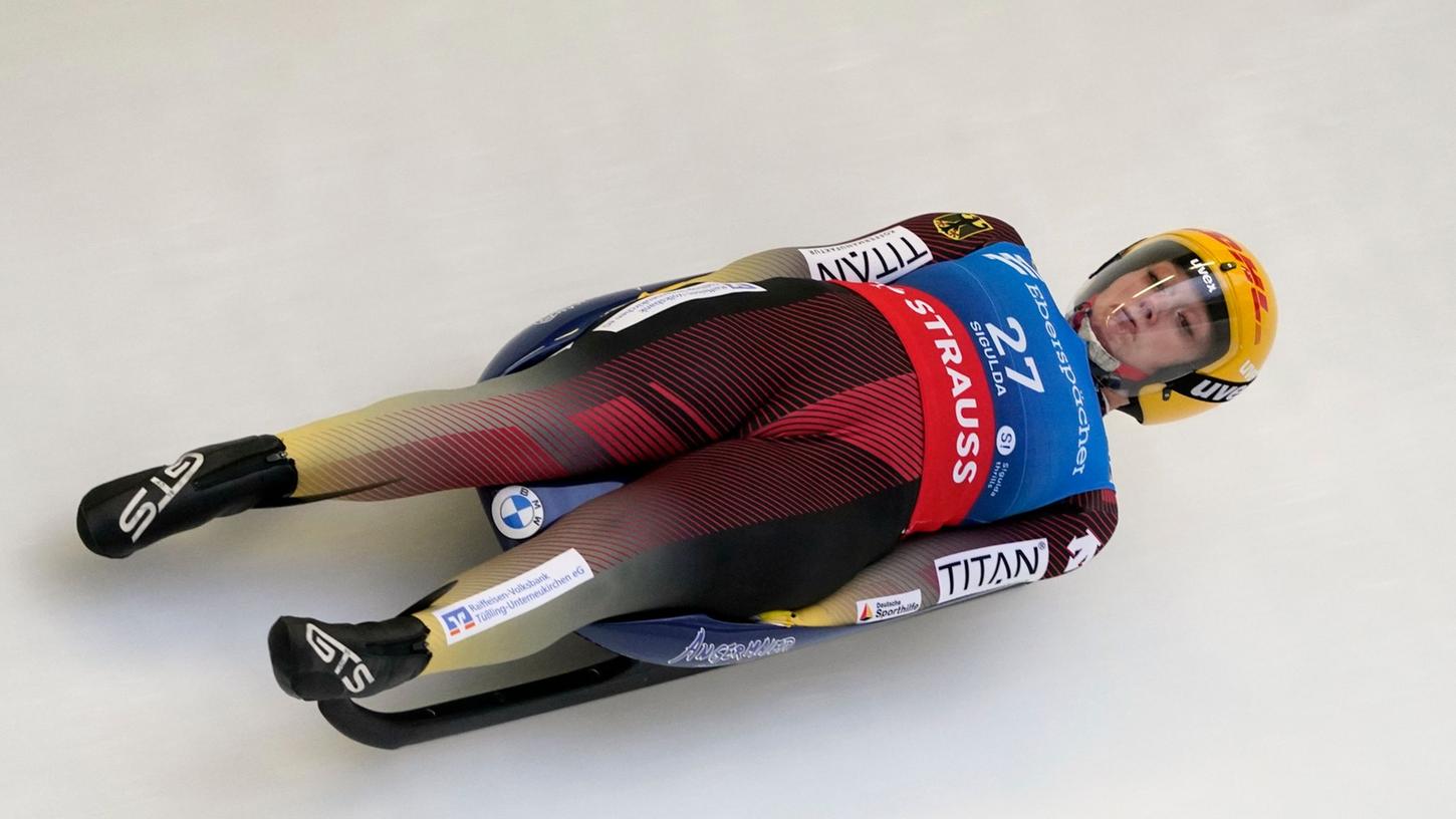 Die Rodlerin Anna Berreiter beim Weltcup in Sigulda in Aktion.