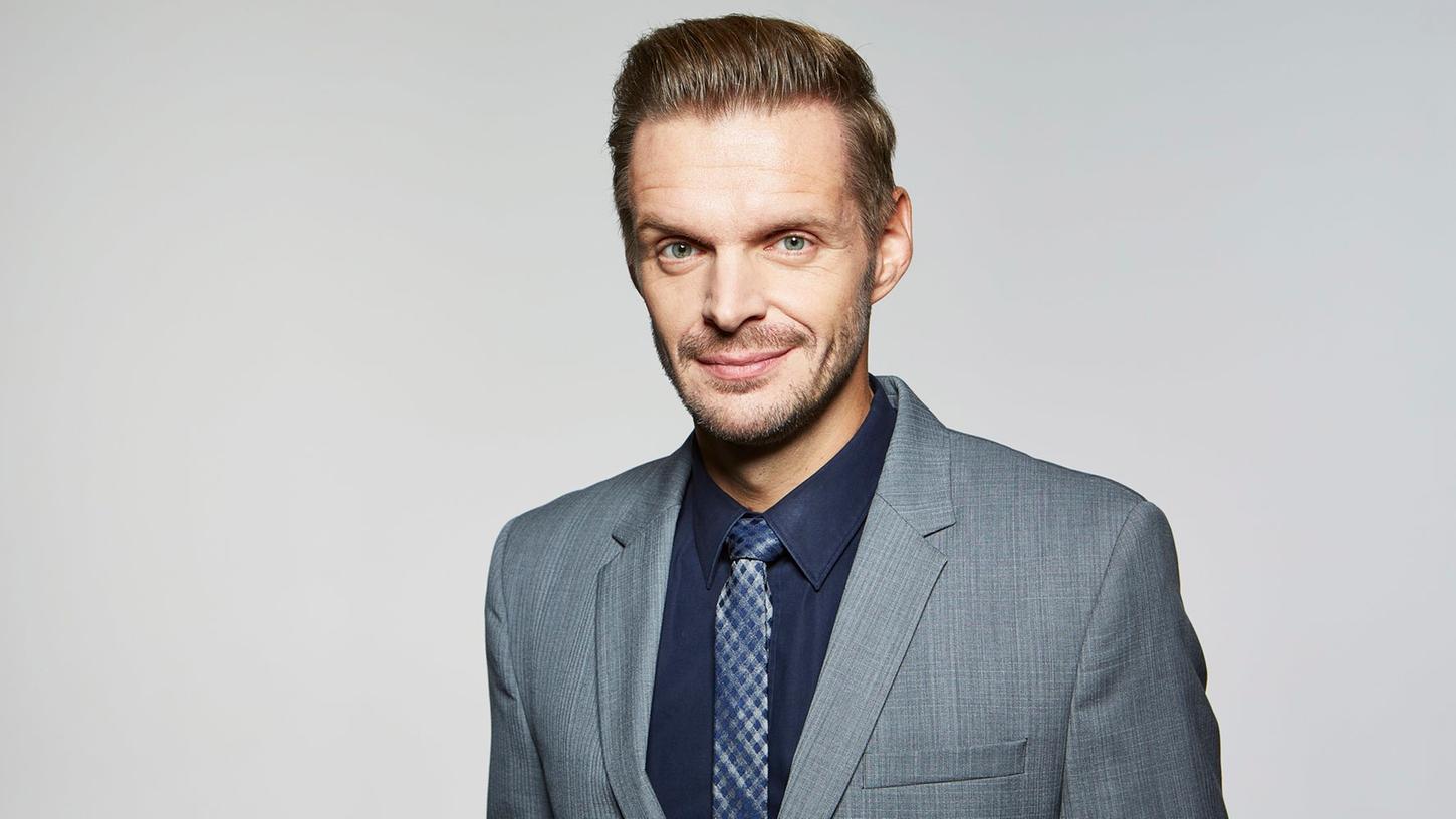 Florian Schroeder ist am Samstag, 28. Januar, in der Rother Kulturfabrik zu erleben. Florian Schroeder ist am Samstag, 28. Januar, in der Rother Kulturfabrik zu erleben.