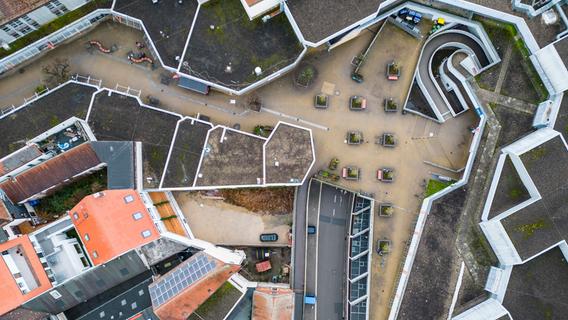 Schlossgarten und Siemens-Campus: Spektakuläre Luftbilder aus Erlangen