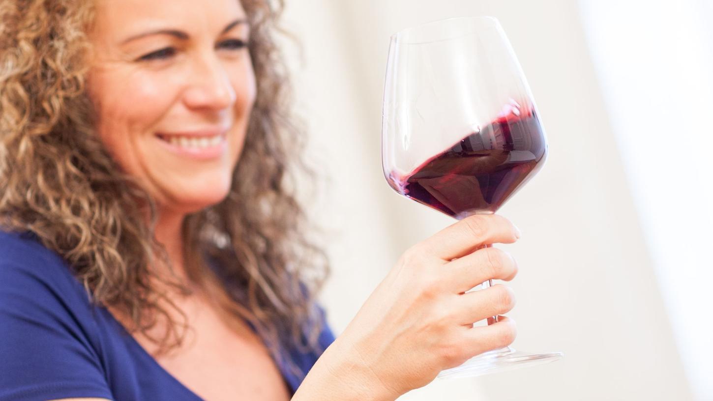 Beim "Atmen" wird der Wein weicher im Geschmack und intensiver im Aroma.