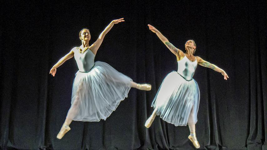 Wenn Balletttänzerinnen bei ihren Choreografien nicht den Boden verlassen würden, fehlte etwas Essentielles.
