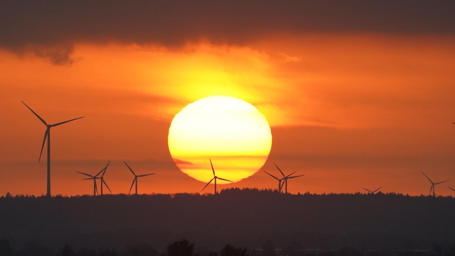 Auf der Sonne sind derzeit dunkle Flecken zu sehen. Diese stehen in Zusammenhang mit Sonneneruptionen. (Symbolfoto)