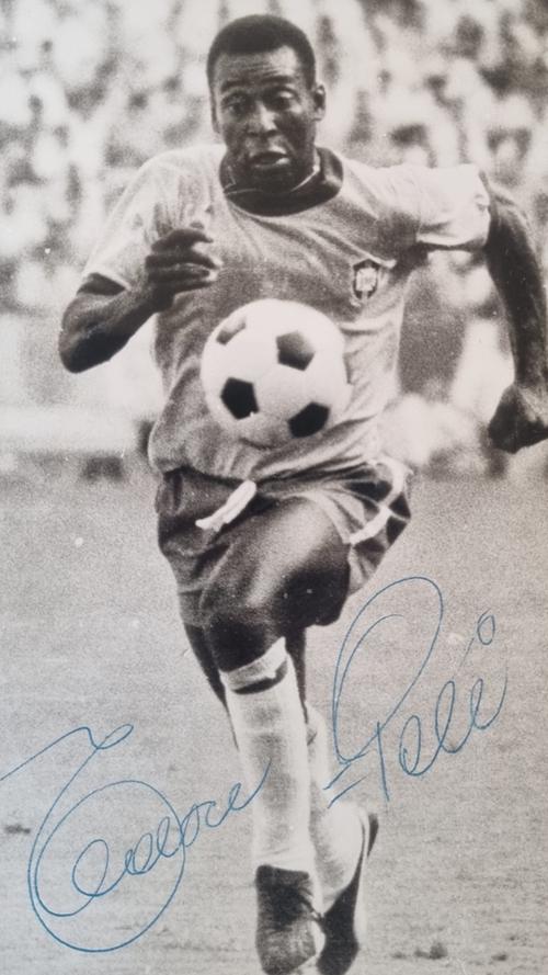 Autogramm von Pelé
