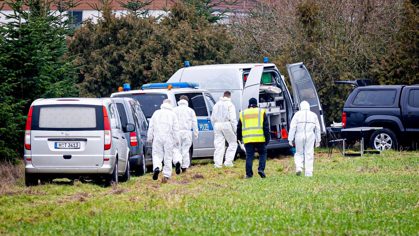 Im niedersächischen Wunstorf ist die Leiche eines 14-Jährigen gefunden worden.