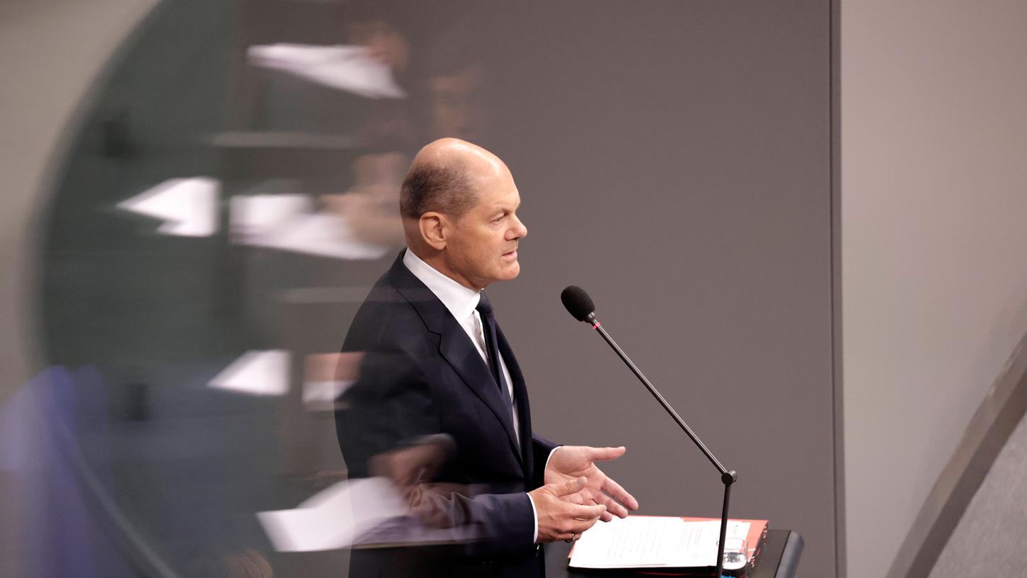 Erklärt sein Vorgehen: Olaf Scholz am Mittwoch im Bundestag.
