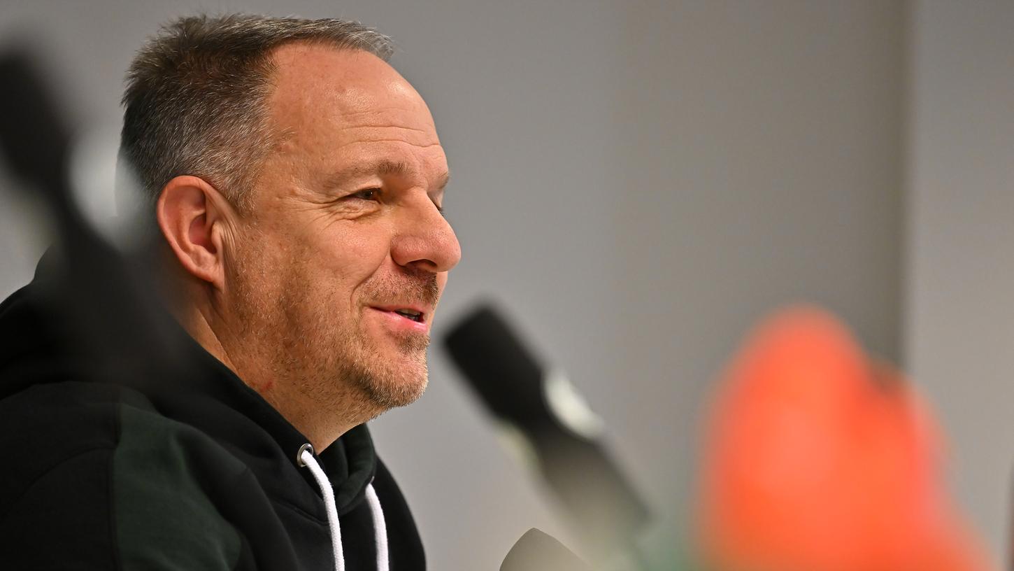 "Ich bin ein Fan davon, Stärke zu demonstrieren": Alexander Zorniger geht selbstbewusst in die Rückrunde. "Ich bin ein Fan davon, Stärke zu demonstrieren": Alexander Zorniger geht selbstbewusst in die Rückrunde.