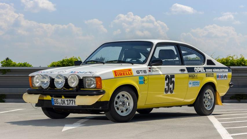 Rallye-Trimm: Dieser Kadett GT/E von 1978 trägt die Opel- Werksfarben der 1970er-Jahre.   