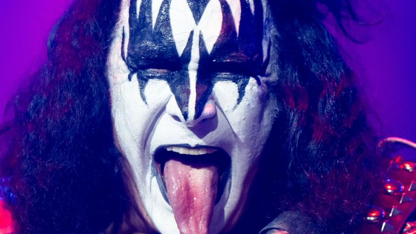 Gene Simmons von Kiss 2022 beim europäischen Tourauftakt der Band in der Westfalenhalle.