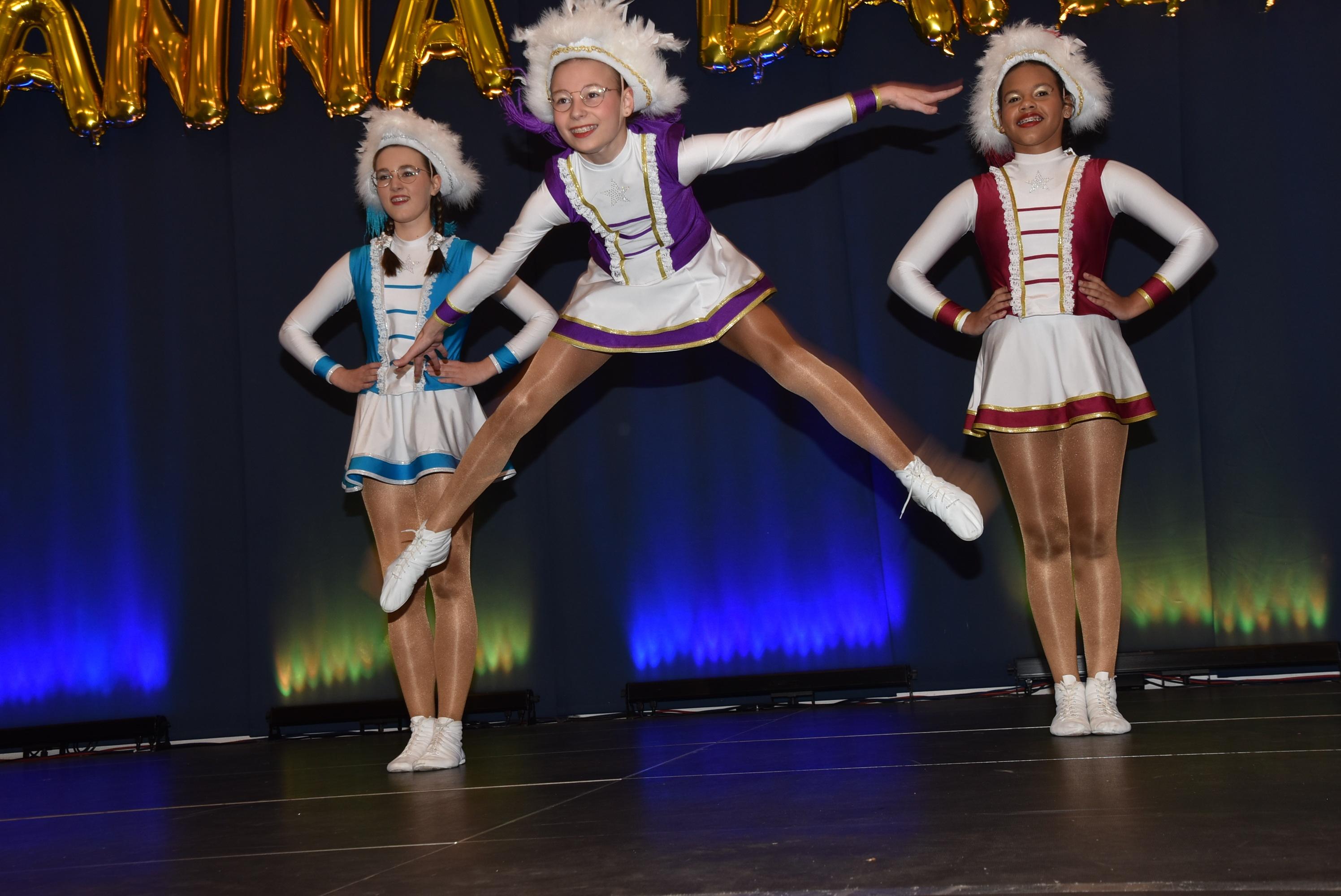 ROT-Bunter-Abend-Gredonia-2