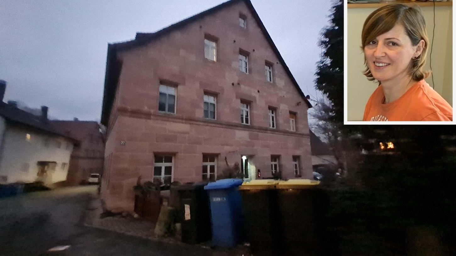 In diesem Haus in Katzwang hatte Alexandra R. (kleines Bild) zuletzt gelebt. Ihre Wohnung hat die Polizei versiegelt. 