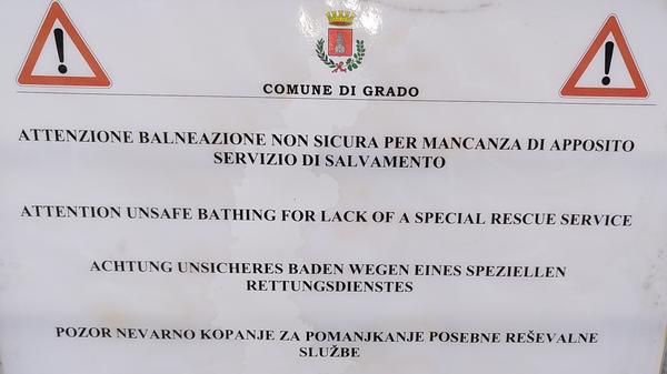Gesehen bei einem Spaziergang entlang der Promenade in Grado an der italienischen Adria von Peter Birkmann aus Nürnberg.