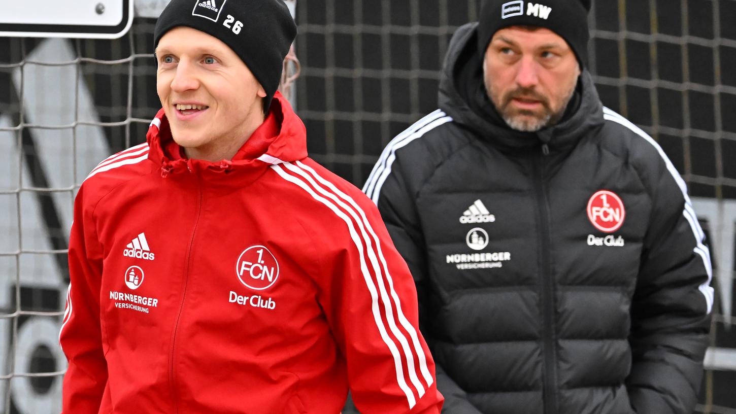 Das Derby als große Chance: Mats Möller Daehli (li.) und Trainer Markus Weinzierl. Das Derby als große Chance: Mats Möller Daehli (li.) und Trainer Markus Weinzierl.