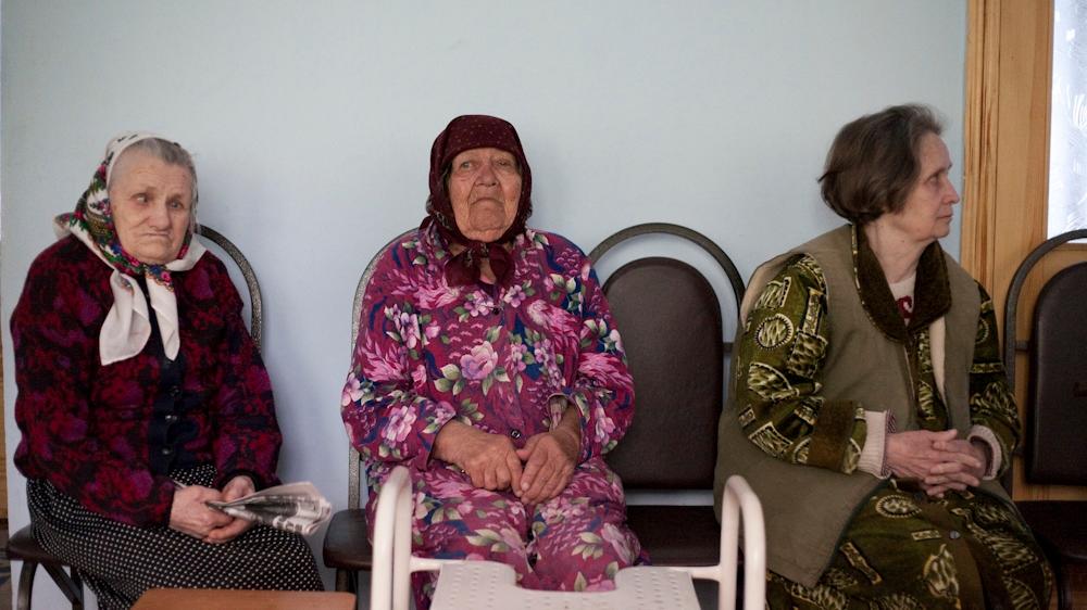 Den Senioreninnen in einem Heim in Moldawien droht Ungemach.
