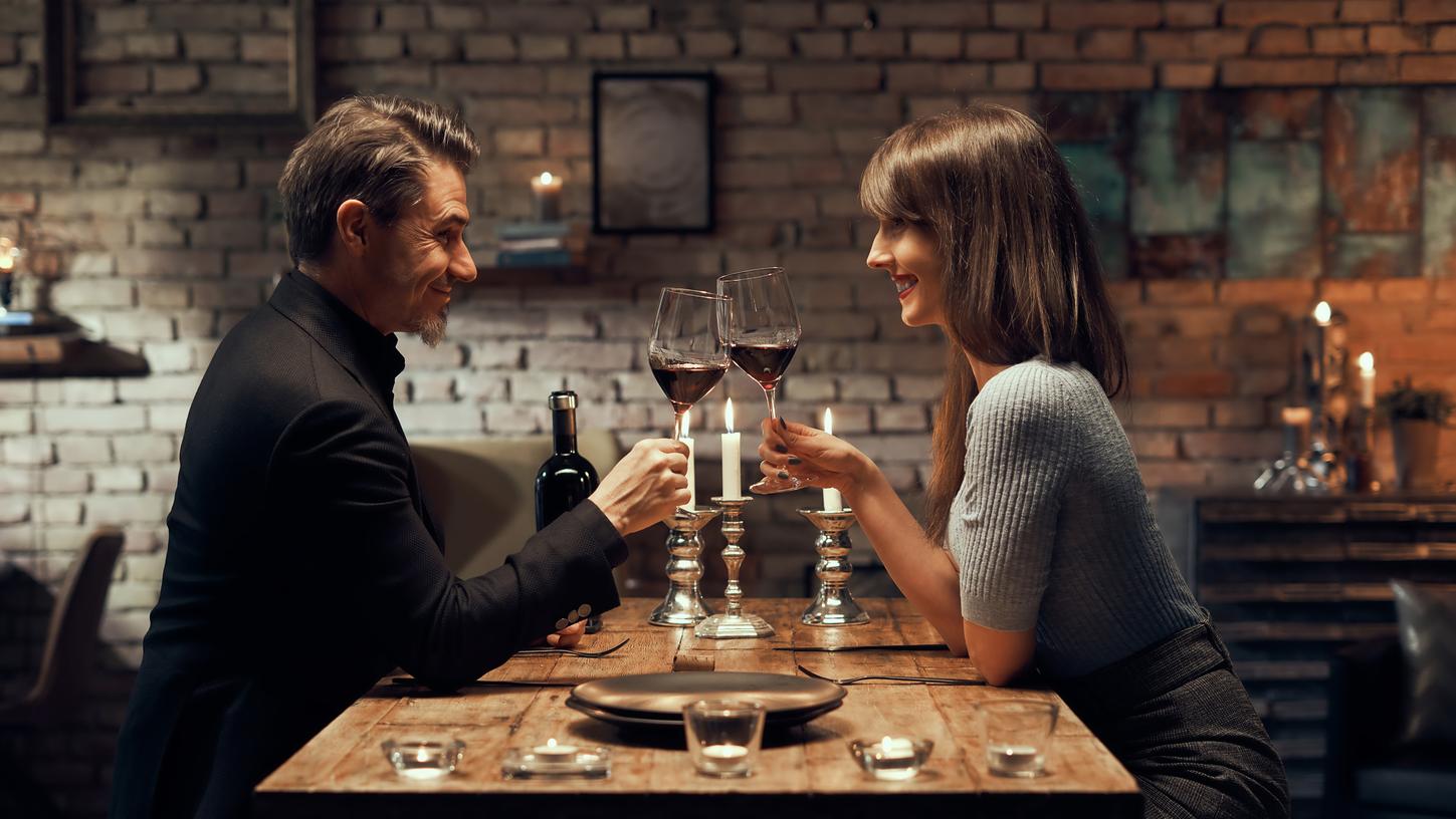 Liebe geht bekanntlich durch den Magen - das wissen auch Nürnberger Gastronomen und tischen entsprechend Menüs zum Valentinstag auf. Liebe geht bekanntlich durch den Magen - das wissen auch Nürnberger Gastronomen und tischen entsprechend Menüs zum Valentinstag auf.