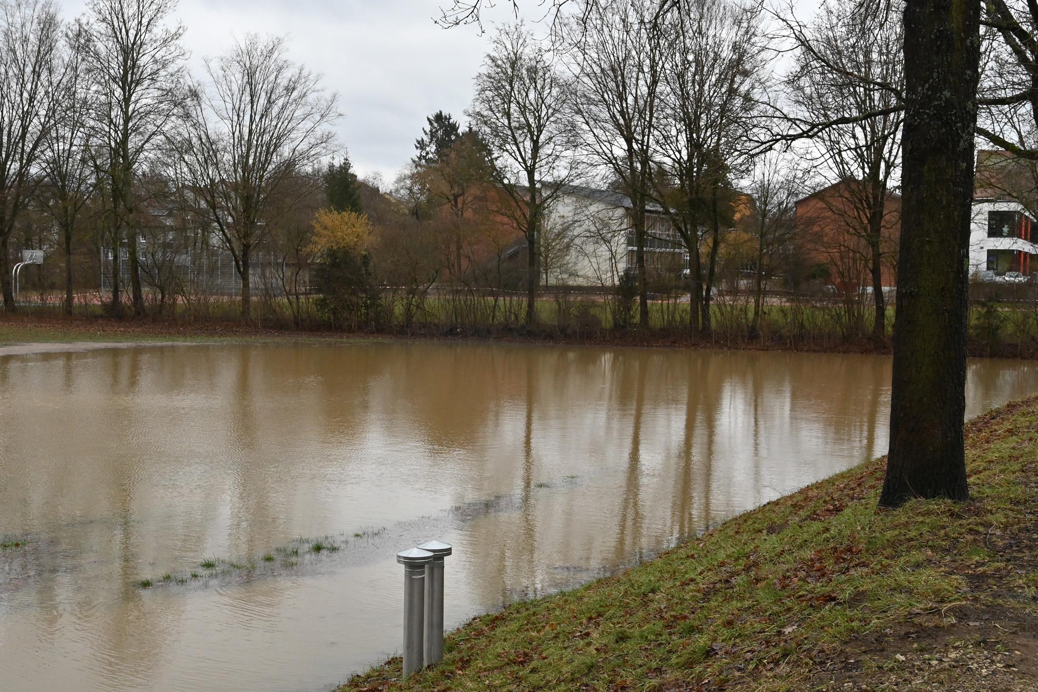 Hochwasser im Bereich Sieglitzhof.