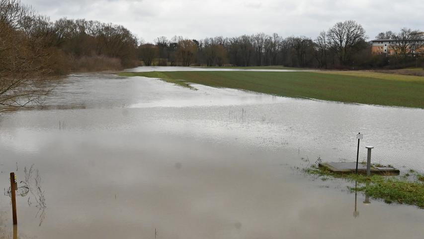Hochwasser im Bereich Sieglitzhof.