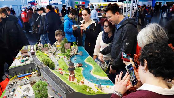 Die Spielwarenmesse Nürnberg öffnet ihre Pforten: So lief der erste Publikumstag