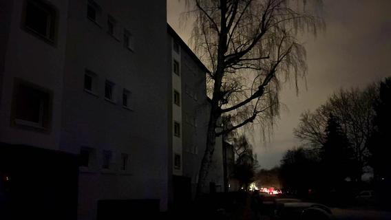 Stromausfall und ein lauter Knall: Im Nürnberger Südwesten gingen die Lichter aus