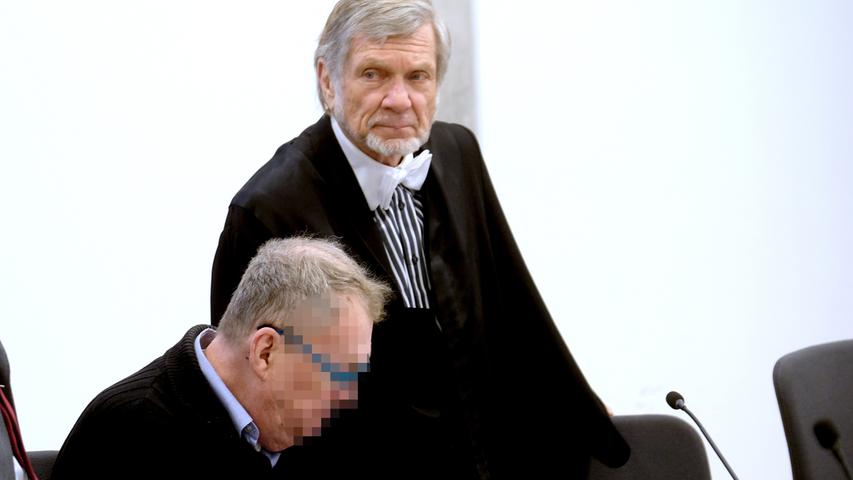 Nürnberger Rentner erstickt Frau im Schlaf: Für ihn war es Sterbehilfe, für den Staatsanwalt Mord