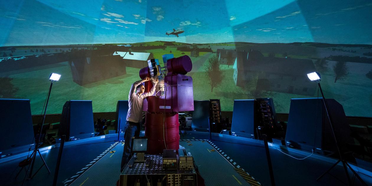 Wie gut treffen Waffen ihr Ziel? Bundeswehr testet mit Projektionen in ...