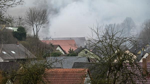 Die Rauchentwicklung war weithin zu sehen.