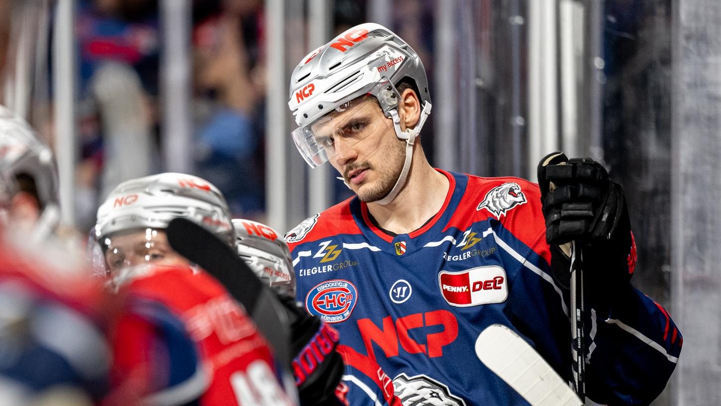 In welchen Farben spielt Oliver Mebus in der kommenden Saison? In welchen Farben spielt Oliver Mebus in der kommenden Saison?