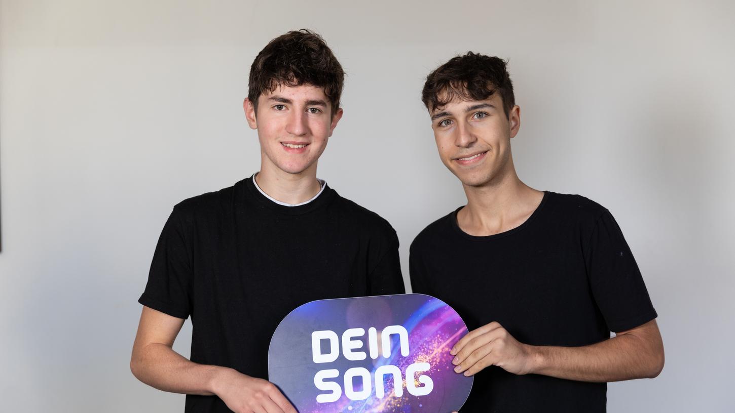 Robin aus Igensdorf und Philipp aus Heroldsberg treten bei der Kika-Show "Dein Song" gegen andere Songwriter aus Deutschland an. 