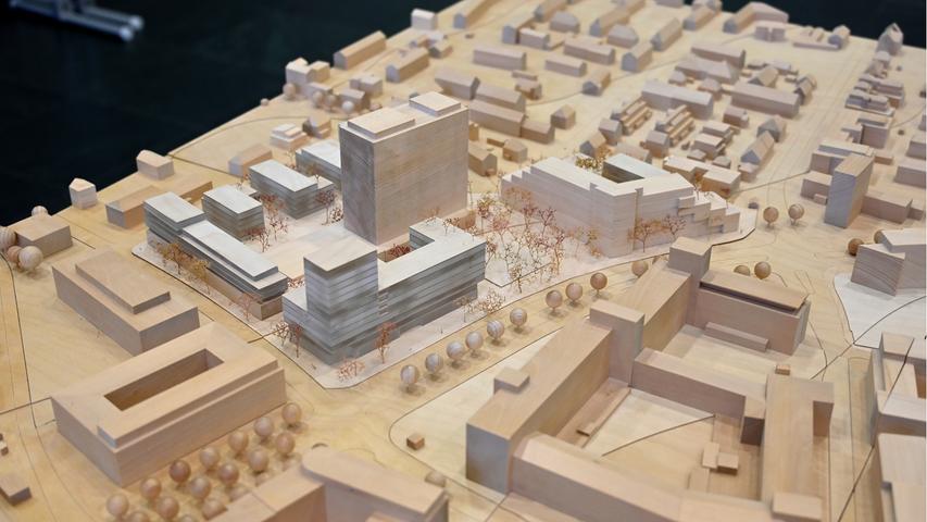 Von 20. Februar bis 2. März sind die Architektenentwürfe, die im Rahmen eines Architekturwettbewerbs zur Neugestaltung des ehemaligen Siemens Areals in Erlangens Mitte entstanden sind, für die Öffentlichkeit zugänglich.