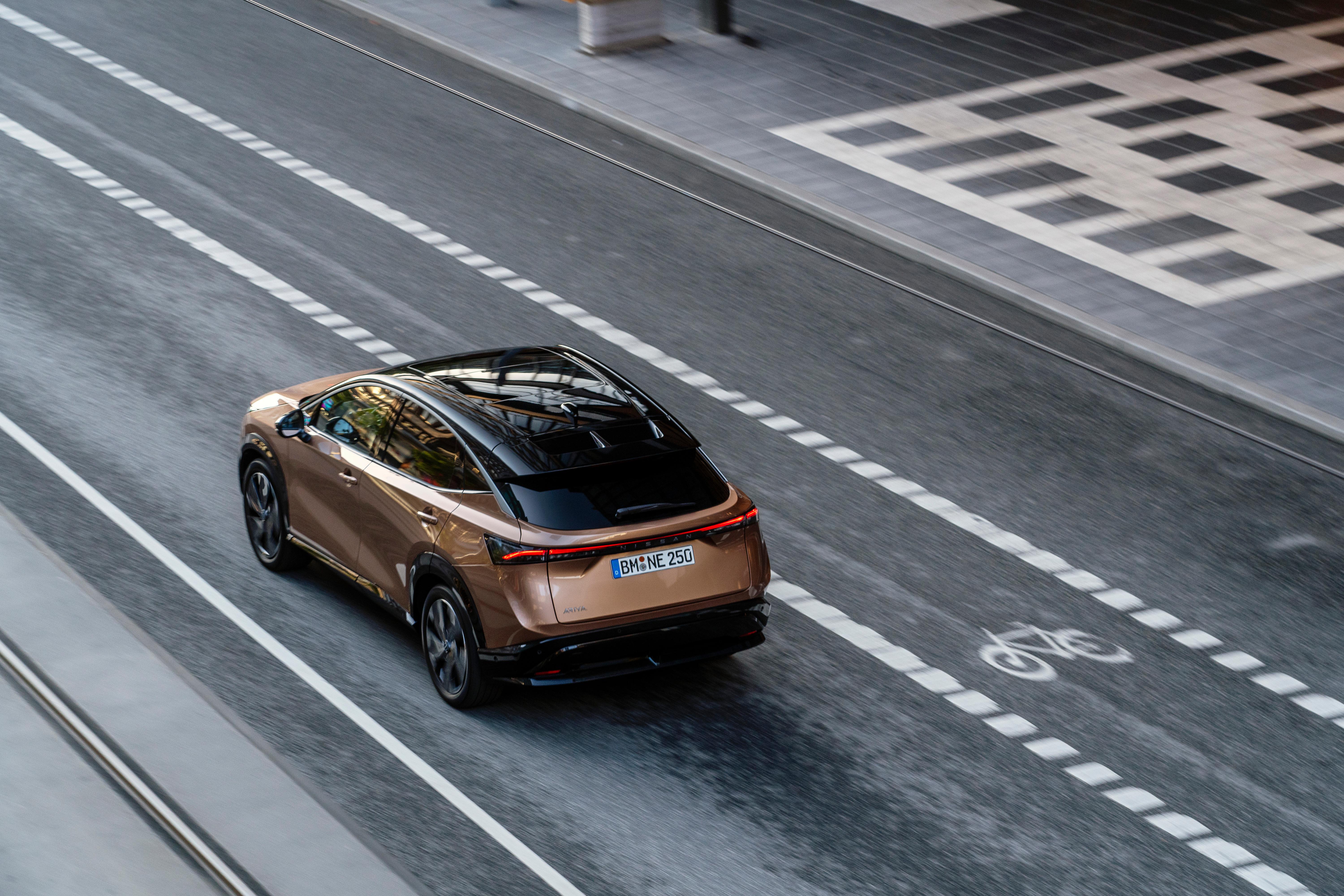 Als Energiespeicher dient eine 87-kWh-Batterie.