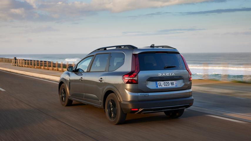 Minivan mit Anleihen beim SUV: Der Dacia Jogger bietet einen erfreulichen Anblick. Minivan mit Anleihen beim SUV: Der Dacia Jogger bietet einen erfreulichen Anblick.