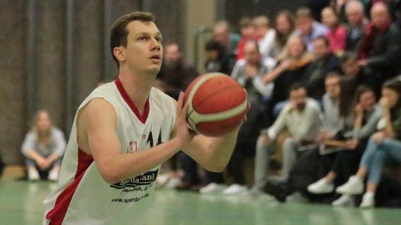 Die VfL-Baskets Treuchtlingen kassierten in Weimar die erste Niederlage in den Play-downs