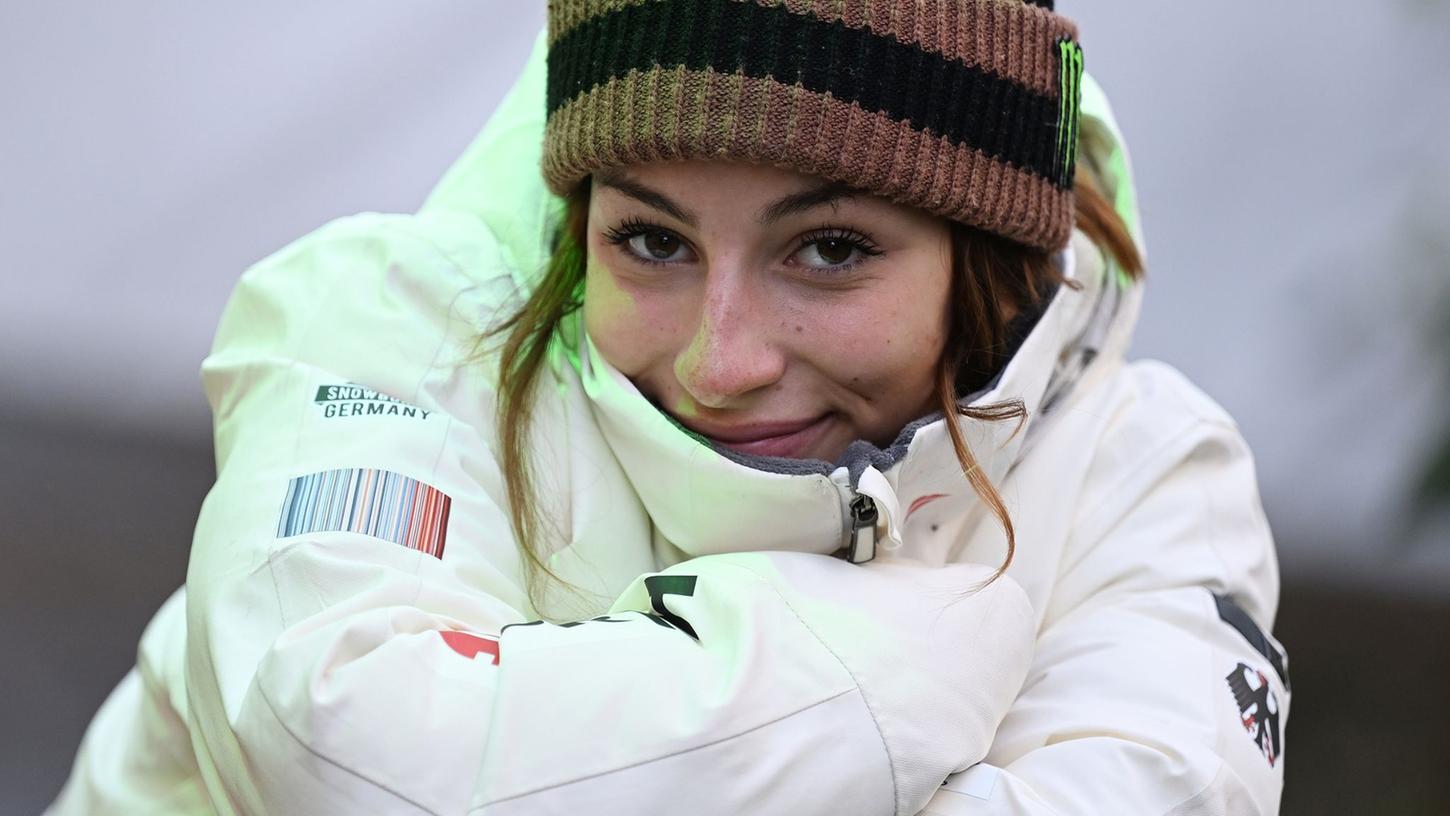 Die deutsche Snowboarderin Annika Morgan macht Musik und häkelt gerne.