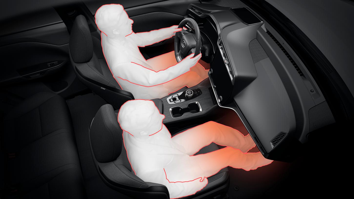 Infrarot-Heizung: Der Lexus RX 450e spendet Knien und Beinen Extra-Wärme.