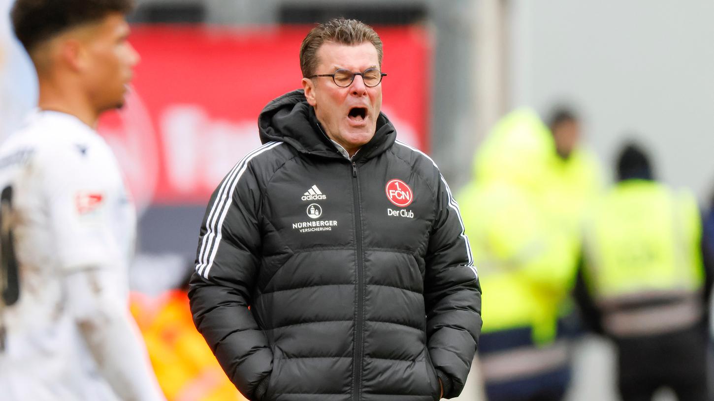 Ist "nicht mit allem zufrieden": Club-Trainer Dieter Hecking. Ist "nicht mit allem zufrieden": Club-Trainer Dieter Hecking.