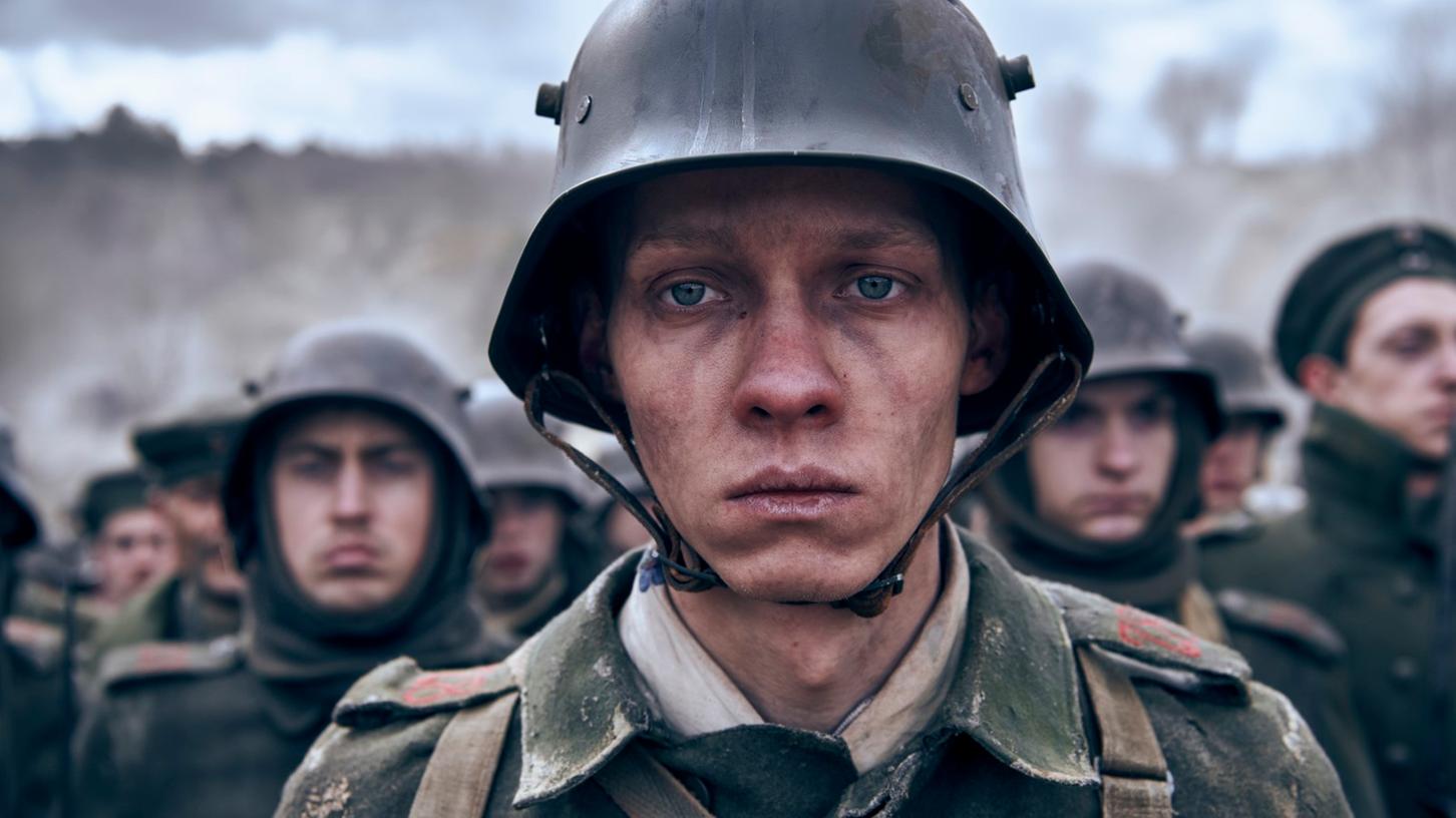 Szene aus der Neuverfilmung von "Im Westen nichts Neues". Szene aus der Neuverfilmung von "Im Westen nichts Neues".
