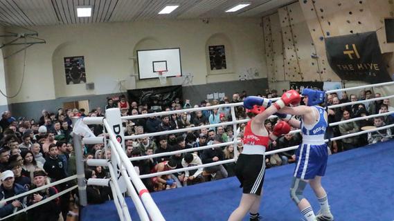 Riesenandrang und heiße Fights beim Turnier des Box-Clubs Weißenburg