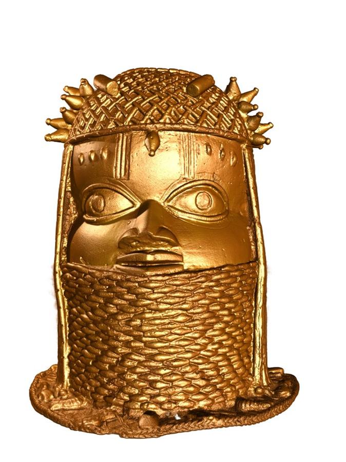 So sieht die dreidimensionale Abbildung einer der Benin-Bronzen am Computer aus, für die hunderte einzelne Röntgenbilder zusammengesetzt werden. So sieht die dreidimensionale Abbildung einer der Benin-Bronzen am Computer aus, für die hunderte einzelne Röntgenbilder zusammengesetzt werden.