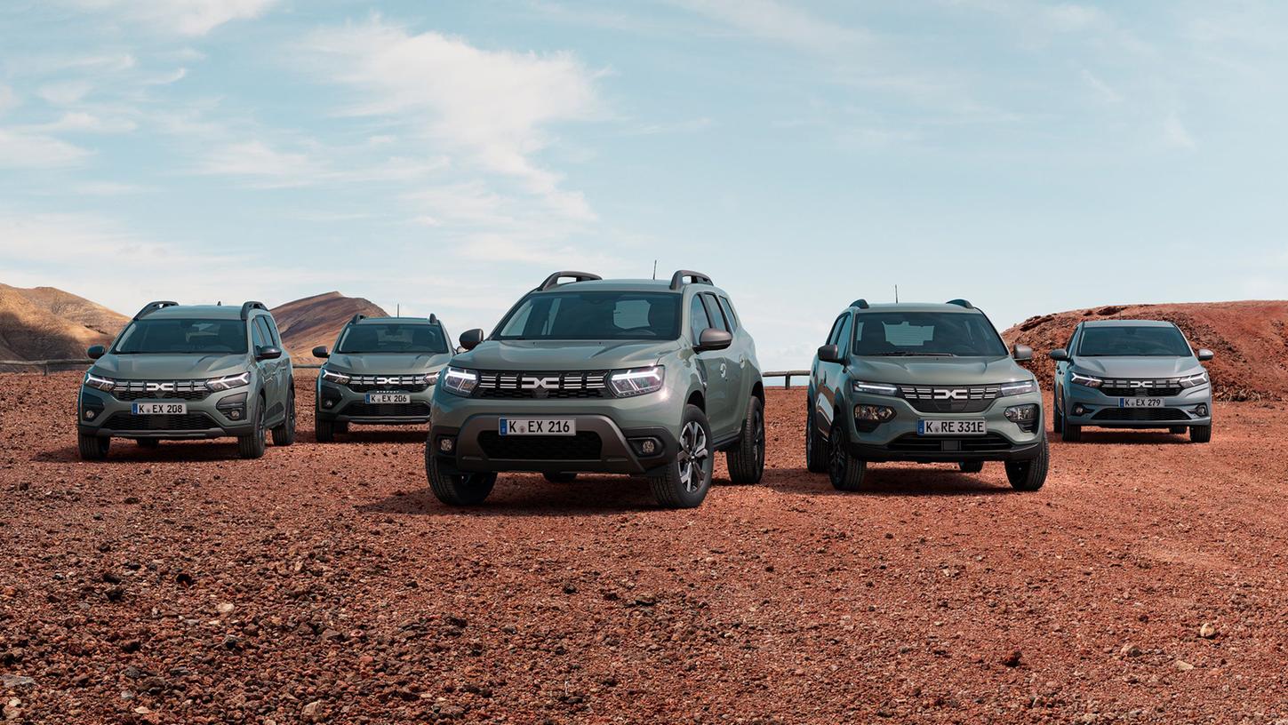 Dacia-Modellpalette: Jogger, Sandero Stepway, Duster, Spring und Sandero (von links nach rechts).