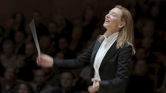 Oscar-Favoritin Cate Blanchett spielt in "Tár" eine fiktive Star-Dirigentin