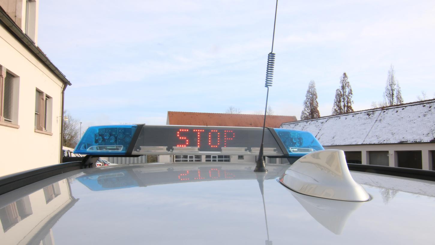Einen Sattelzug kontrollierte die Verkehrspolizei Ansbach an der A6 und erlebte eine Überraschung.